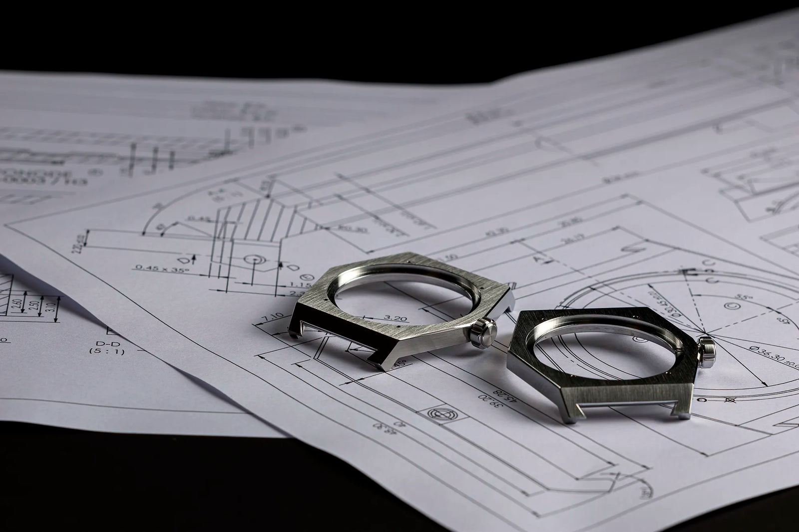 Plans techniques et pièces usinées de la montre Great White